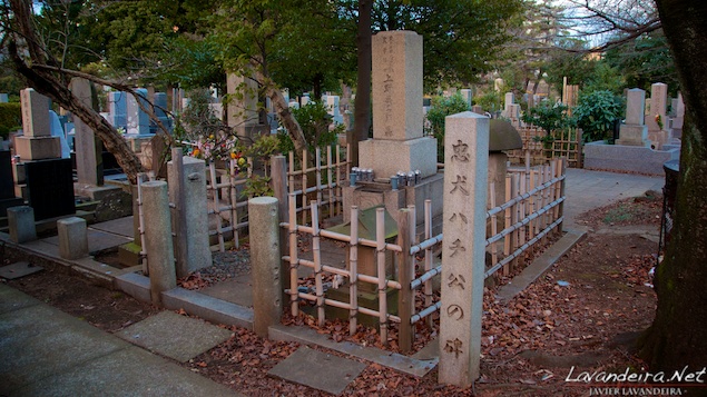 aoyama_graveyard- 026