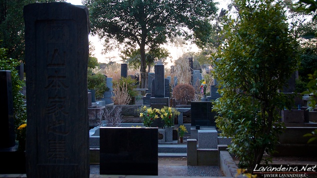 aoyama_graveyard- 029